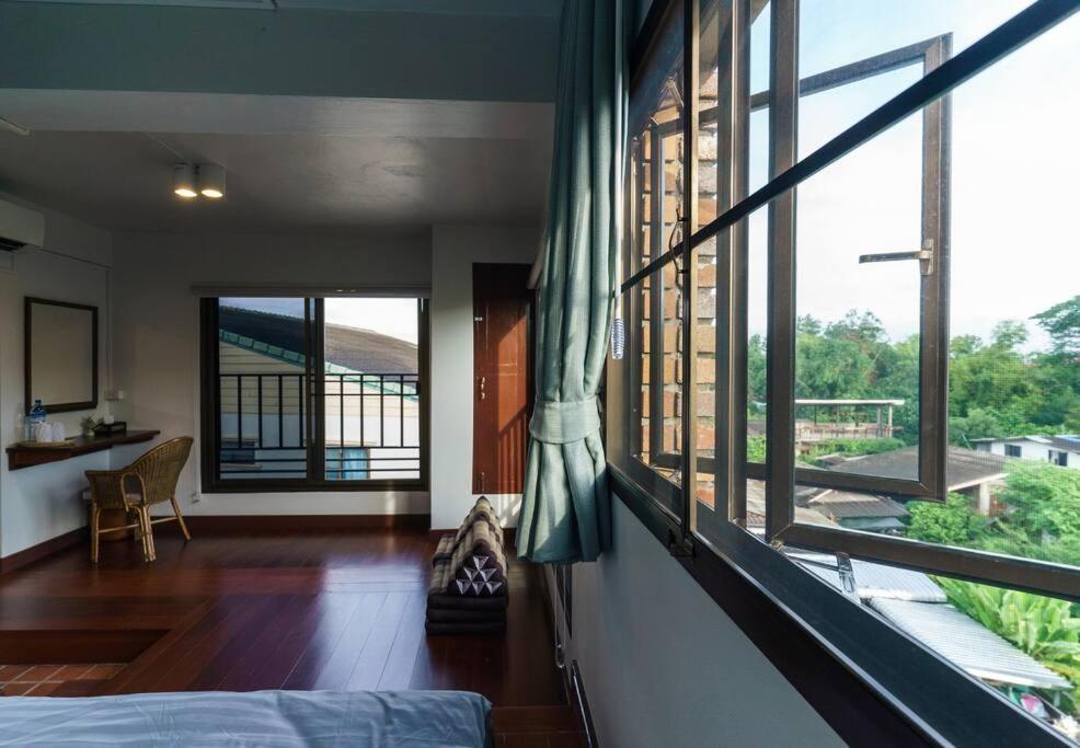 Treetop - Fong Lee Cc Lampang Walking Street Exterior photo
